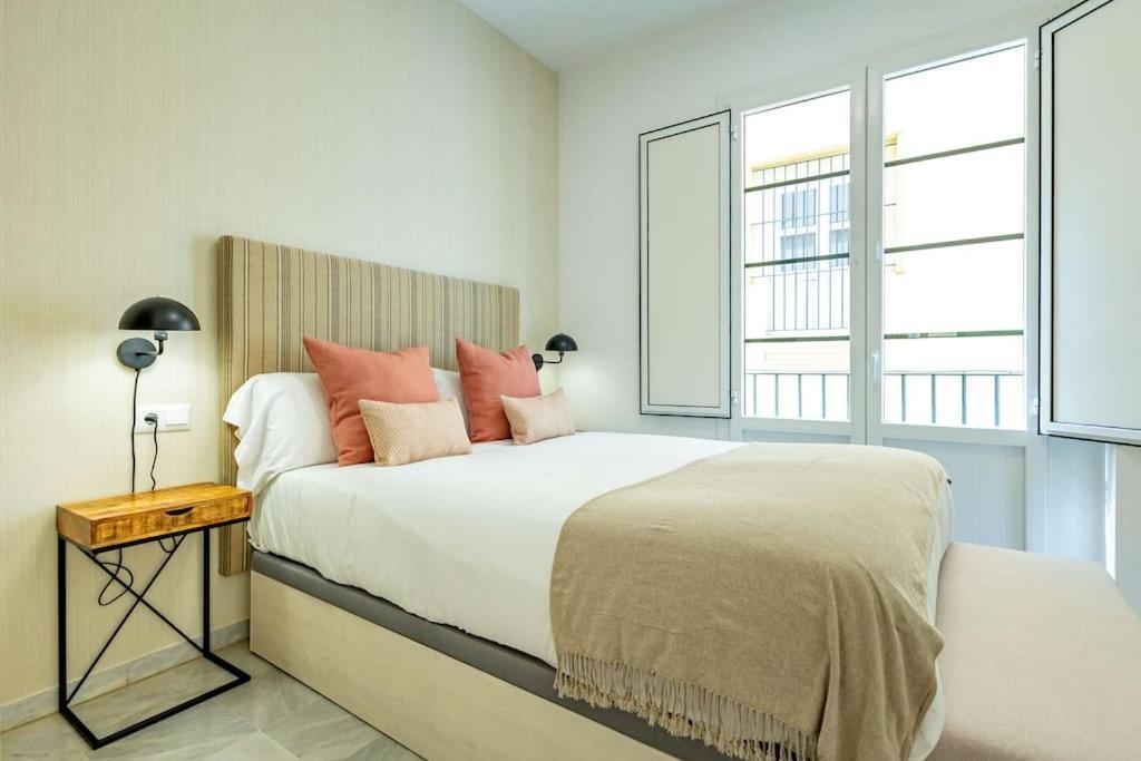 Conde Ibarra Deluxe By Valcambre Apartment Seville Exterior photo